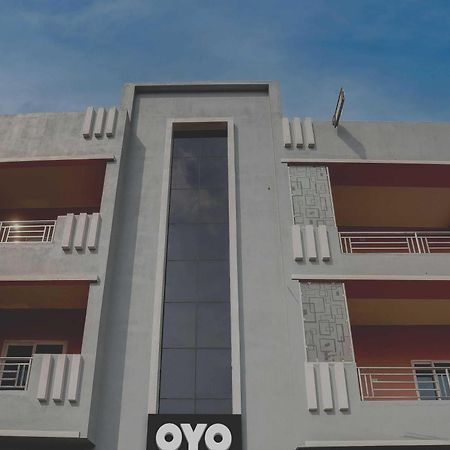 Hotel O Casa Midland 布巴内什瓦尔 外观 照片